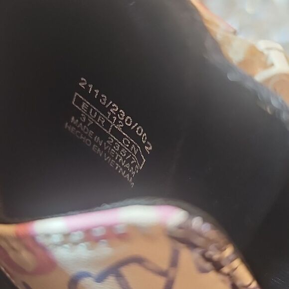 Disney Mickey Mouse 100th Anniversary Boots Size 7 NWT Zara - Picture 10 of 12